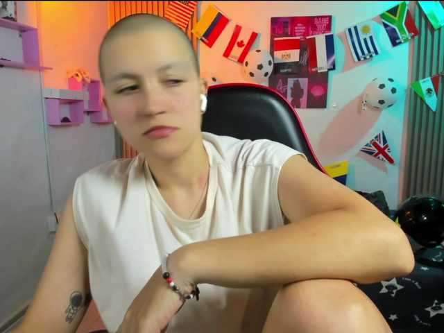 nicocoox live cam on BongaCams