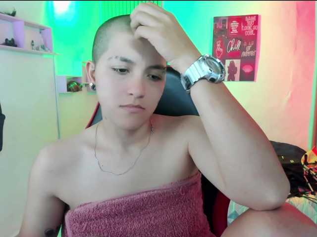 nicocoox live cam on BongaCams
