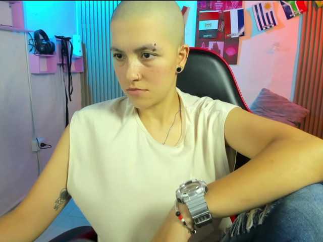 nicocoox live cam on BongaCams