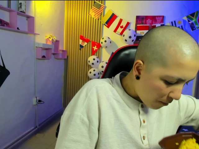 nicocoox live cam on BongaCams
