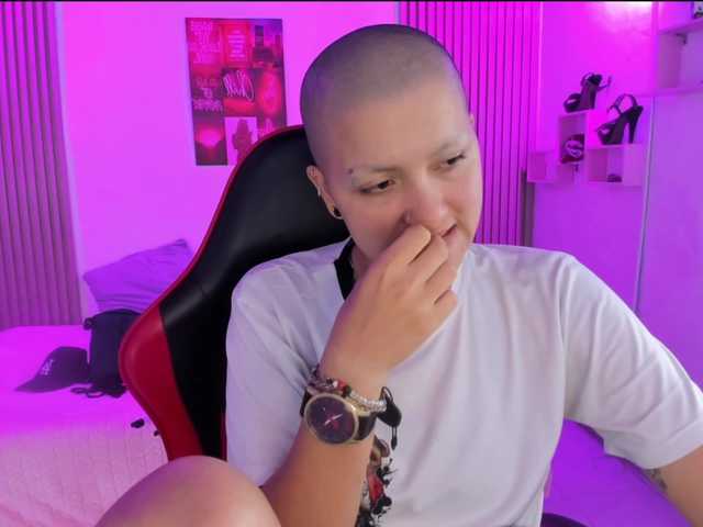 nicocoox live cam on BongaCams