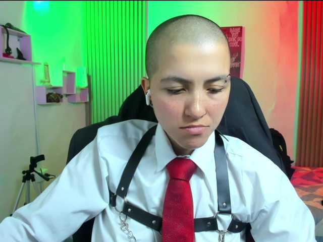 nicocoox live cam on BongaCams