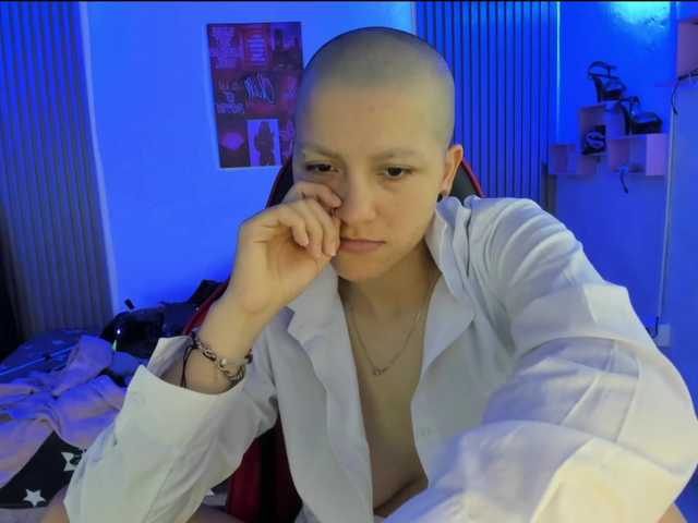 nicocoox live cam on BongaCams