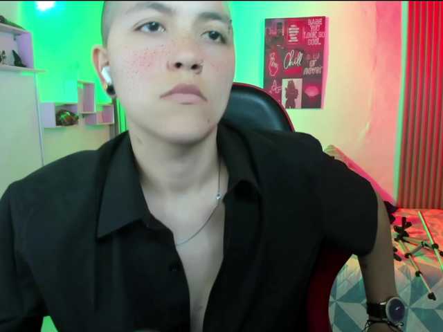 nicocoox live cam on BongaCams