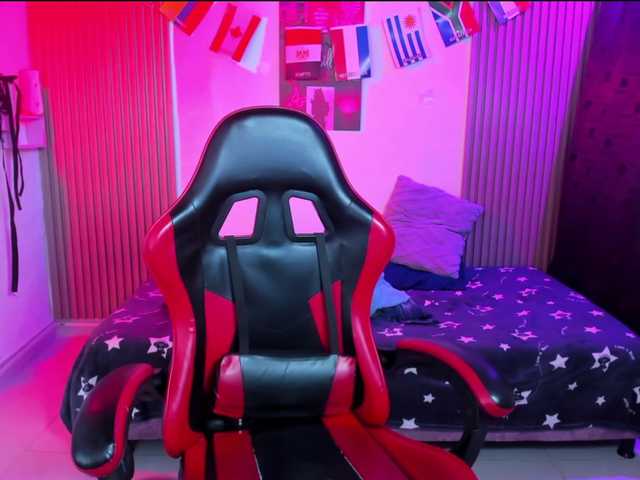 nicocoox live cam on BongaCams