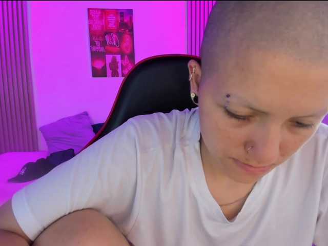 nicocoox live cam on BongaCams