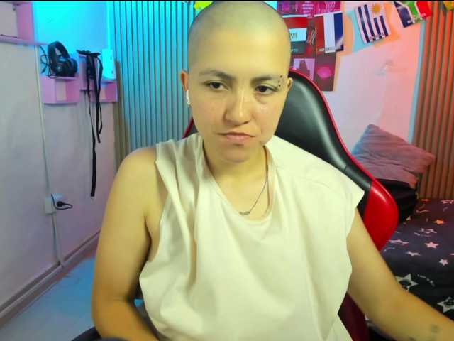 nicocoox live cam on BongaCams