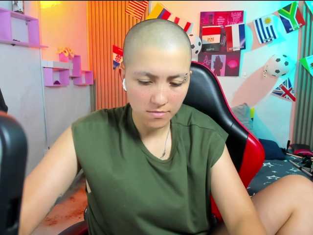 nicocoox live cam on BongaCams