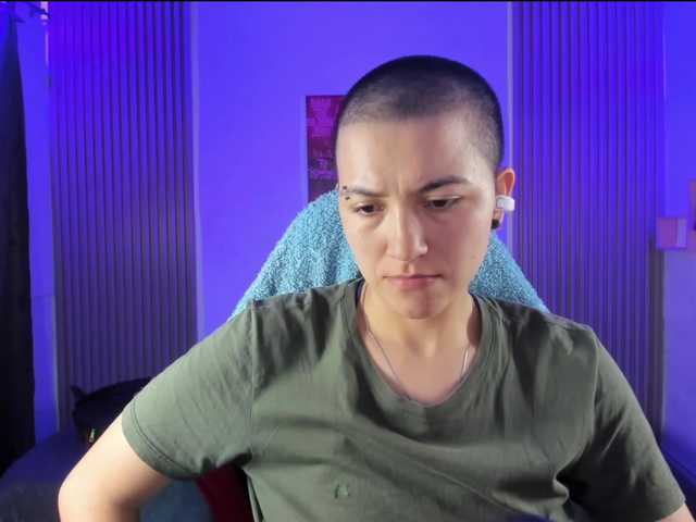 nicocoox's BongaCams show and profile