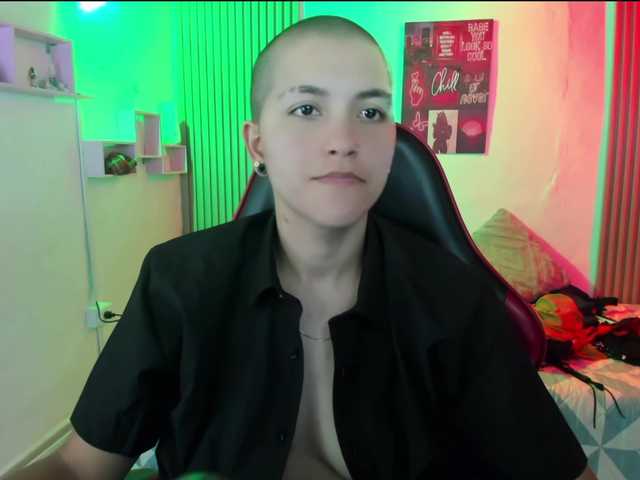 nicocoox live cam on BongaCams