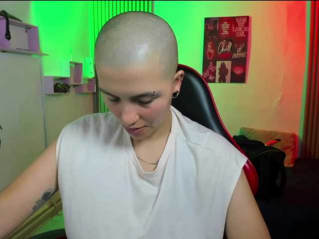 nicocoox live cam on BongaCams