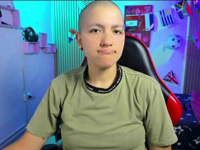 nicocoox live cam on BongaCams