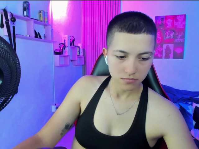 nicocoox live cam on BongaCams