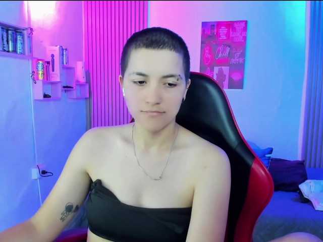 nicocoox live cam on BongaCams