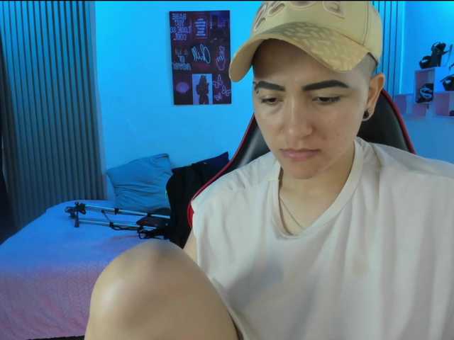 nicocoox live cam on BongaCams