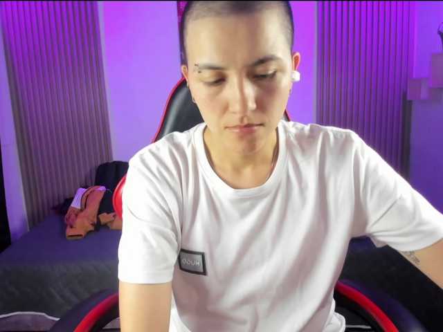 nicocoox's BongaCams show and profile