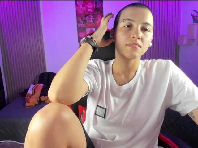 nicocoox's BongaCams show and profile