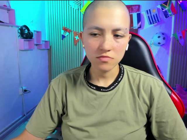 nicocoox live cam on BongaCams