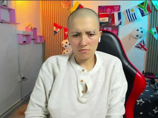 nicocoox live cam on BongaCams