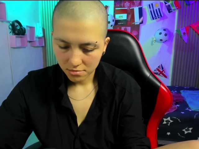 nicocoox live cam on BongaCams