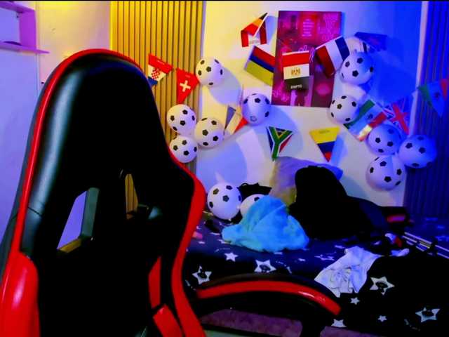 nicocoox live cam on BongaCams