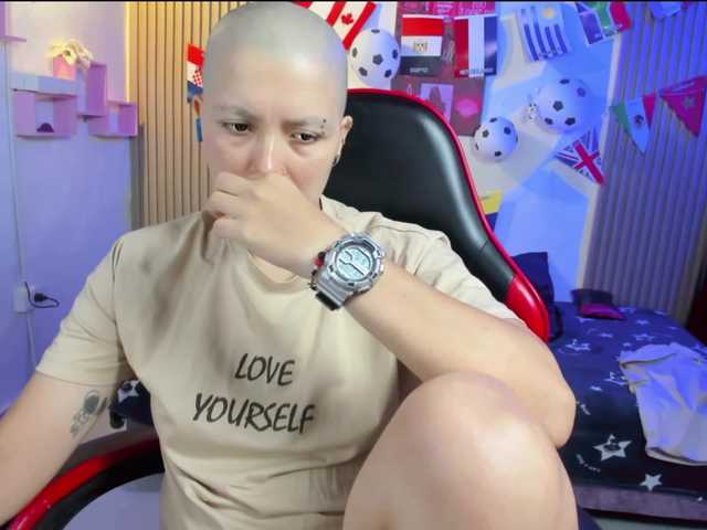 nicocoox live cam on BongaCams