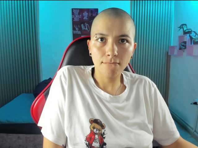 nicocoox's BongaCams show and profile