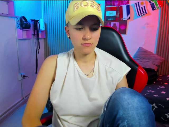 nicocoox live cam on BongaCams