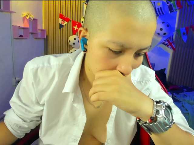 nicocoox live cam on BongaCams