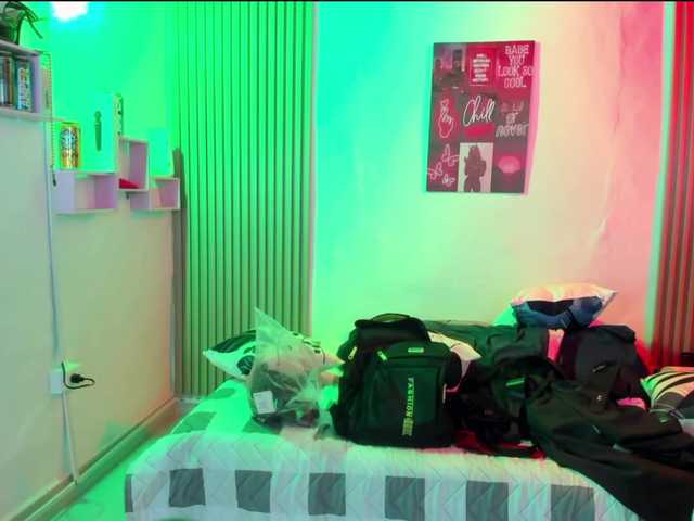 nicocoox live cam on BongaCams