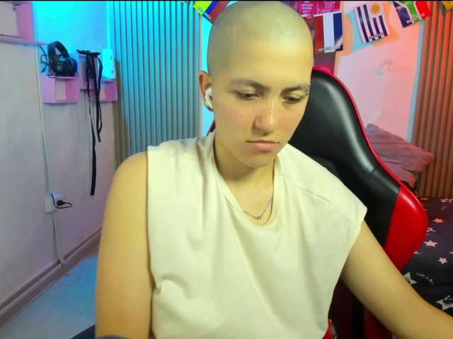 nicocoox live cam on BongaCams