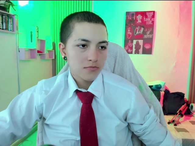 nicocoox live cam on BongaCams