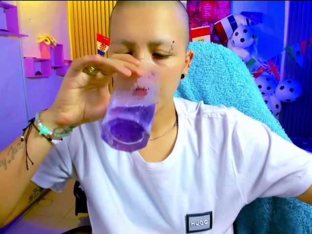 nicocoox live cam on BongaCams