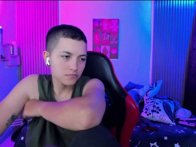 nicocoox — live female cam