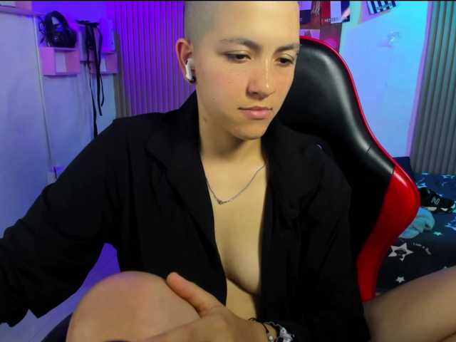 nicocoox live cam on BongaCams