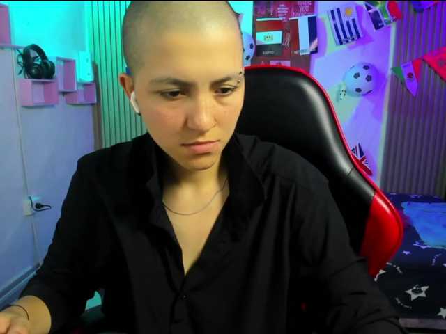 nicocoox live cam on BongaCams