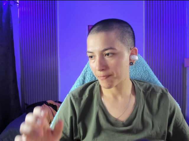 nicocoox's BongaCams show and profile