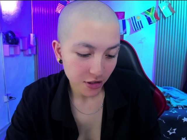 nicocoox live cam on BongaCams