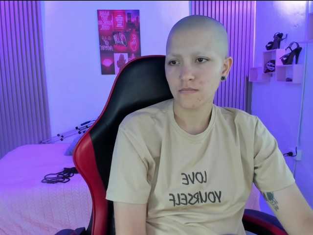 nicocoox live cam on BongaCams