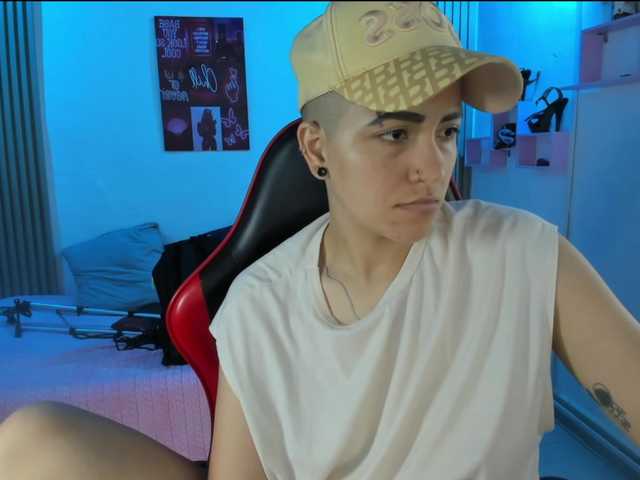 nicocoox live cam on BongaCams