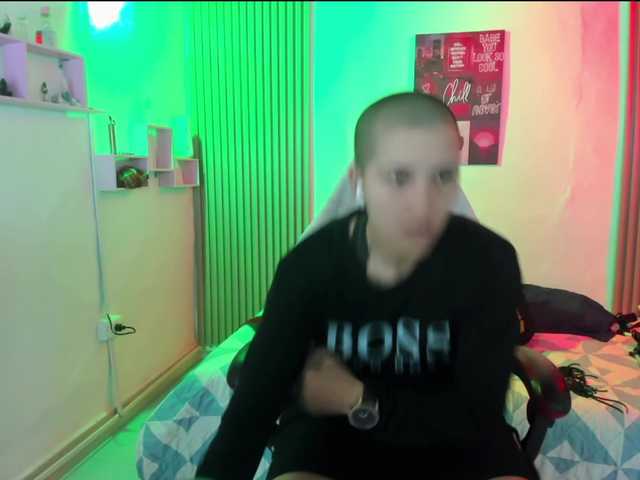 nicocoox live cam on BongaCams