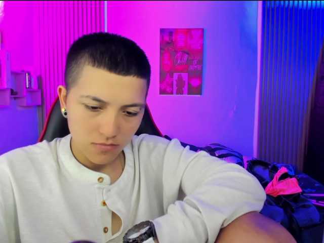 nicocoox live cam on BongaCams