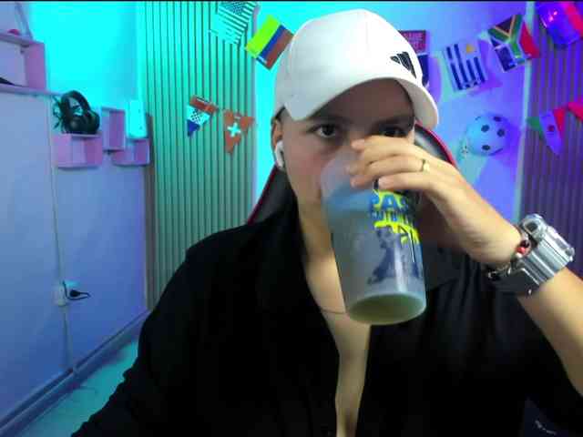 Modèle: nicocoox