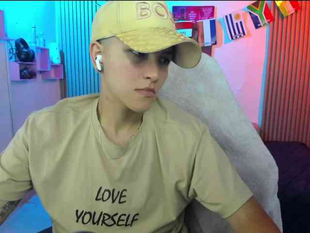 nicocoox webcam