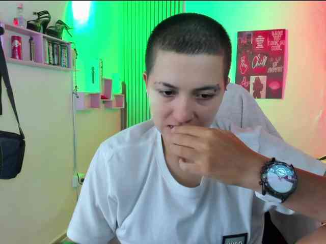 Modèle: nicocoox