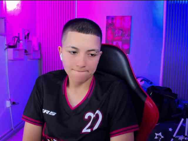 nicocoox nicocoox