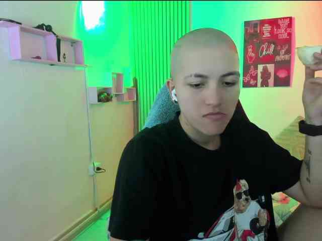 nicocoox webcam