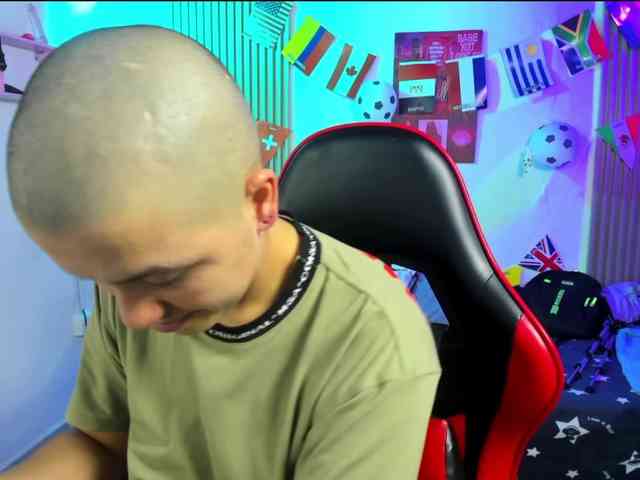nicocoox webcam