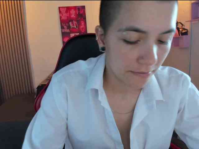 Modella: nicocoox