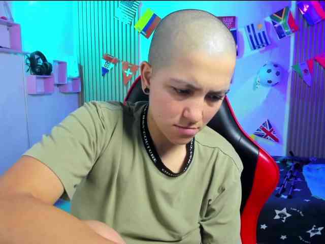 Modèle: nicocoox